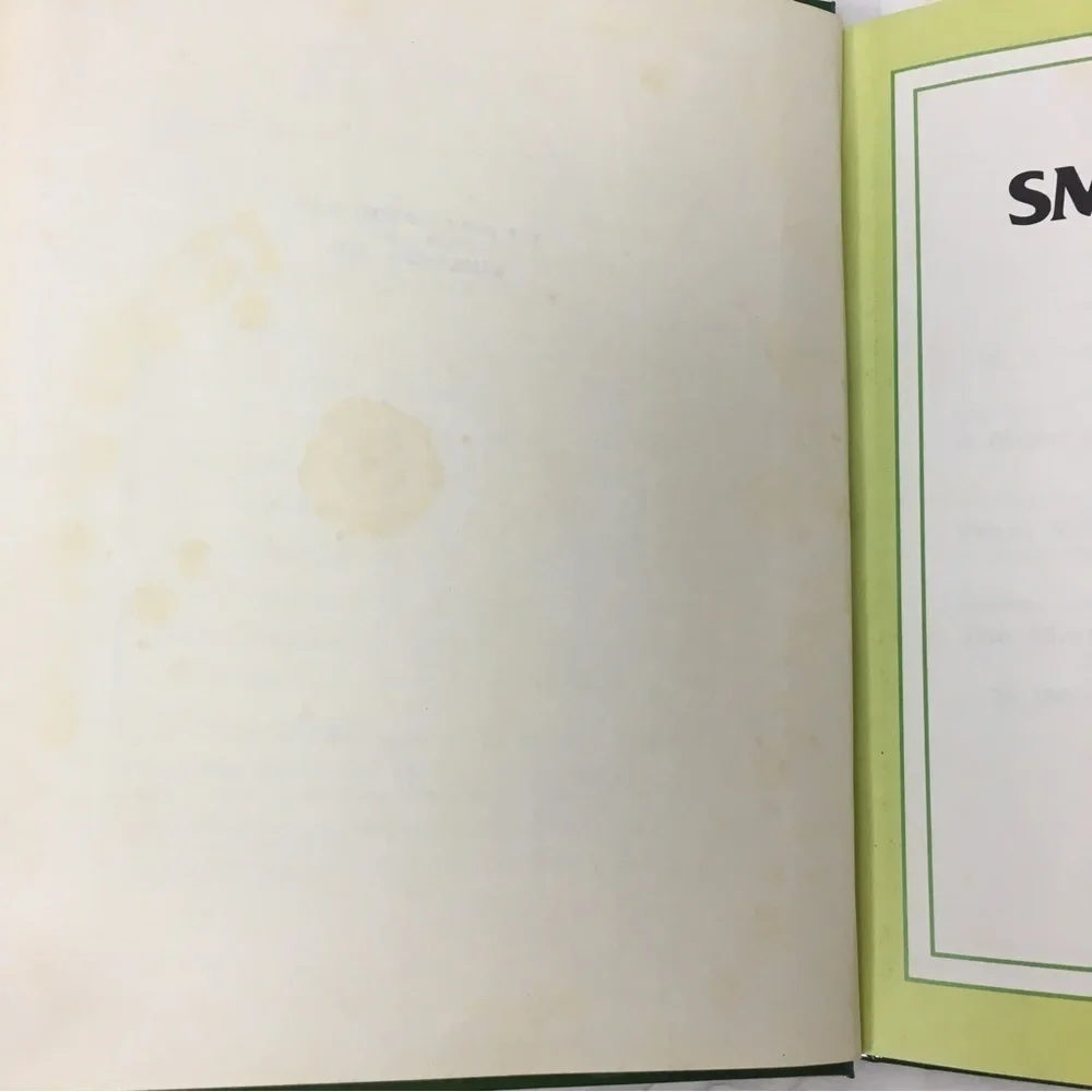 VINTAGE 1986 Small World Classroom Reading Book Homeschooling Library Level 7